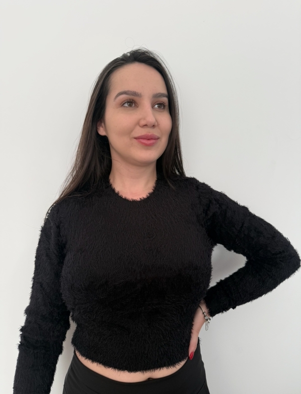 Blusa Pelinho Preta